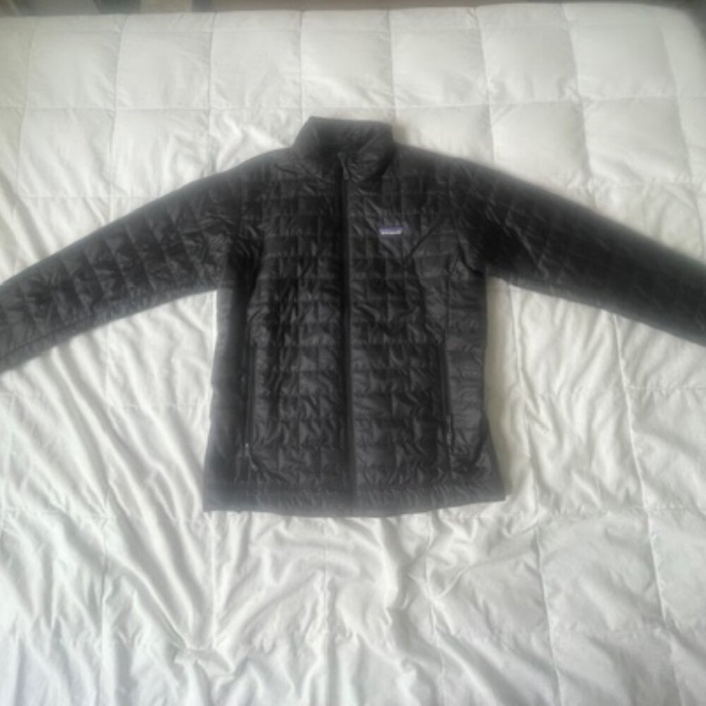 Patagonia Men’s Nano Puff Jacket. Black. Men’s M. NWT.